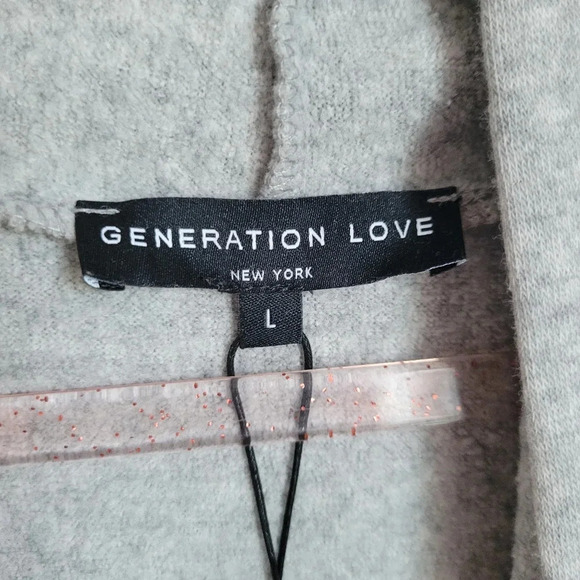 Generation Love, NWT Heather Gray Storm Pearls Hooded Hoodie Top Size Large - Picture 9 of 12